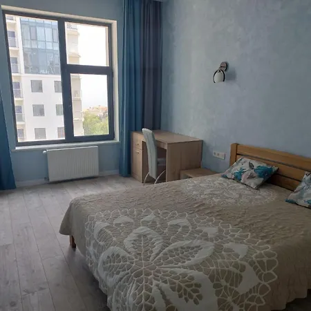 Apartment U Morya Na 10 Fontana Odesa